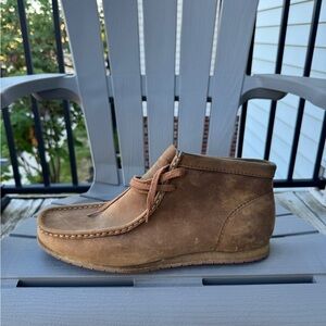 Clarks Wallabee Chukka Desert Boots